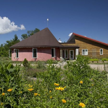 Sugar Ridge Retreat Centre Hotell Midland Eksteriør bilde
